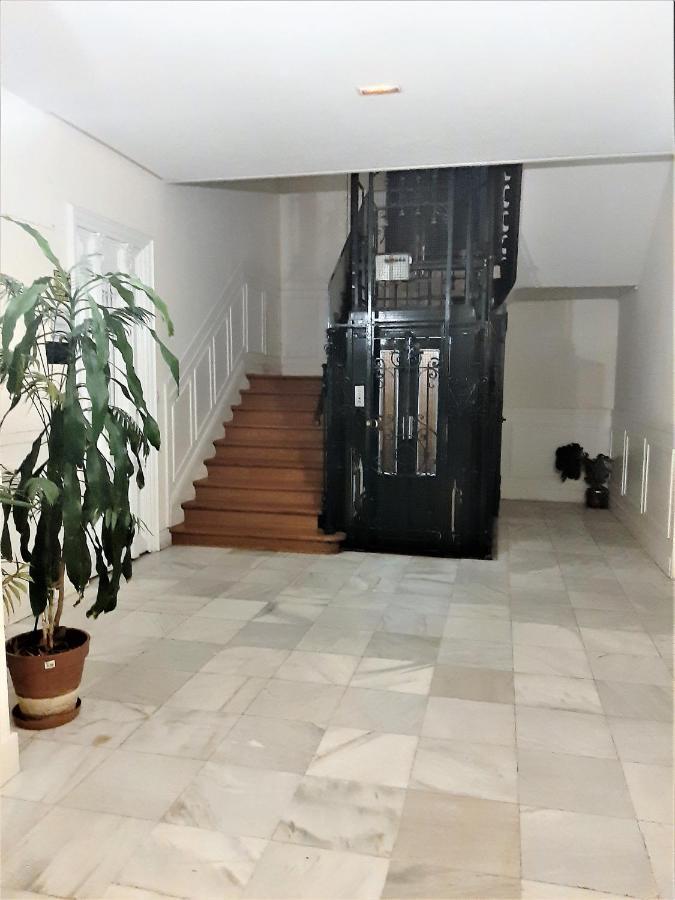 Hostal Dulcinea Madrid Exteriör bild